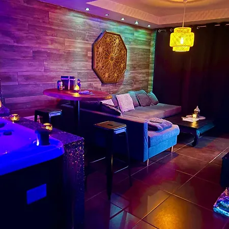 Love Room Hotel miłości