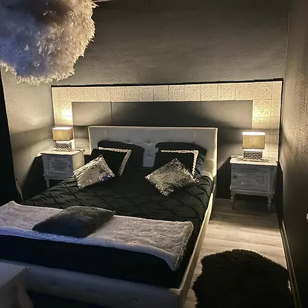 Love Room