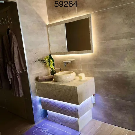 Love Room Love hotel